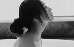 描写对某人失望的句子