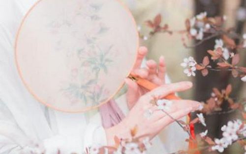 古诗翻译成英语的句子 有点搞笑的句子