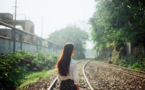 雨中伤心的句子说说心情