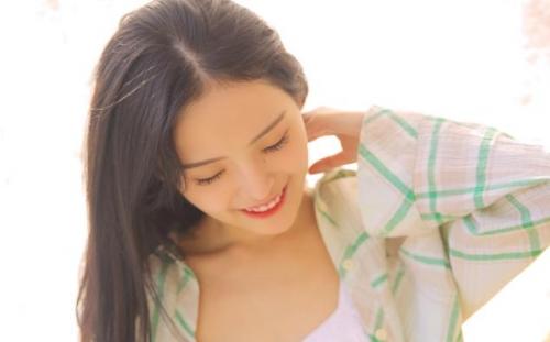 抖音最火浪漫爱情句子 喜欢是选择，爱是非你不可
