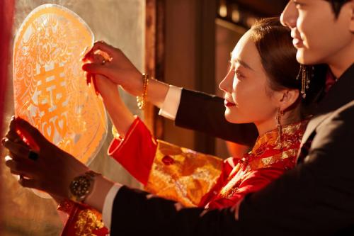 新婚祝词简短精炼 婚礼祝词简短精炼
