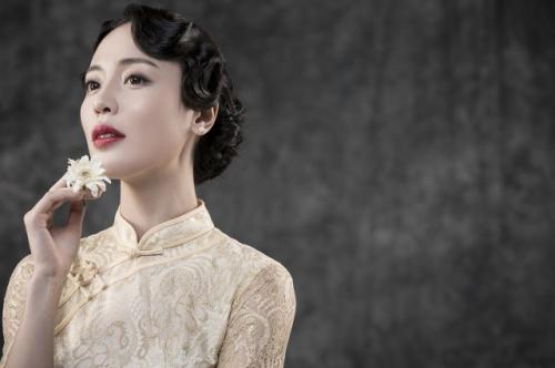 女人凡事靠自己的句子 靠谁都不如靠自己的说说