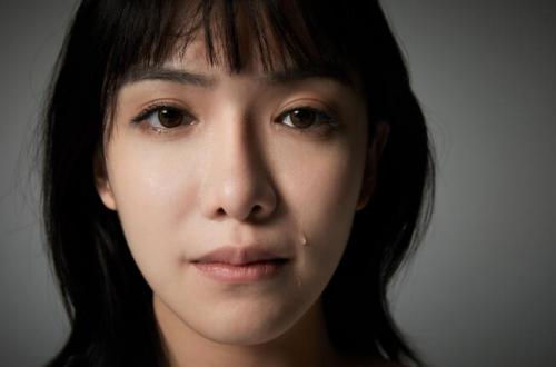 文案句子伤感文案短句干净伤感锦集句