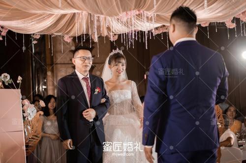 女人要活得漂亮的句子 女人正能量美丽的短句