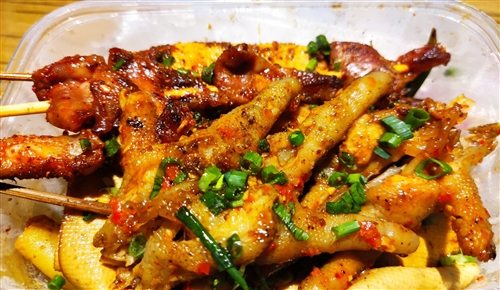 化悲愤为食欲的幽默说说