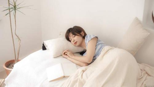 和女生说晚安的情话最暖心短句对女生说的晚安温馨句子