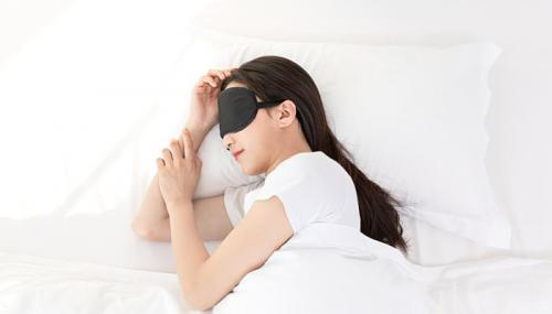 哄女朋友睡觉的100种方法哄女朋友睡觉的方式大公开